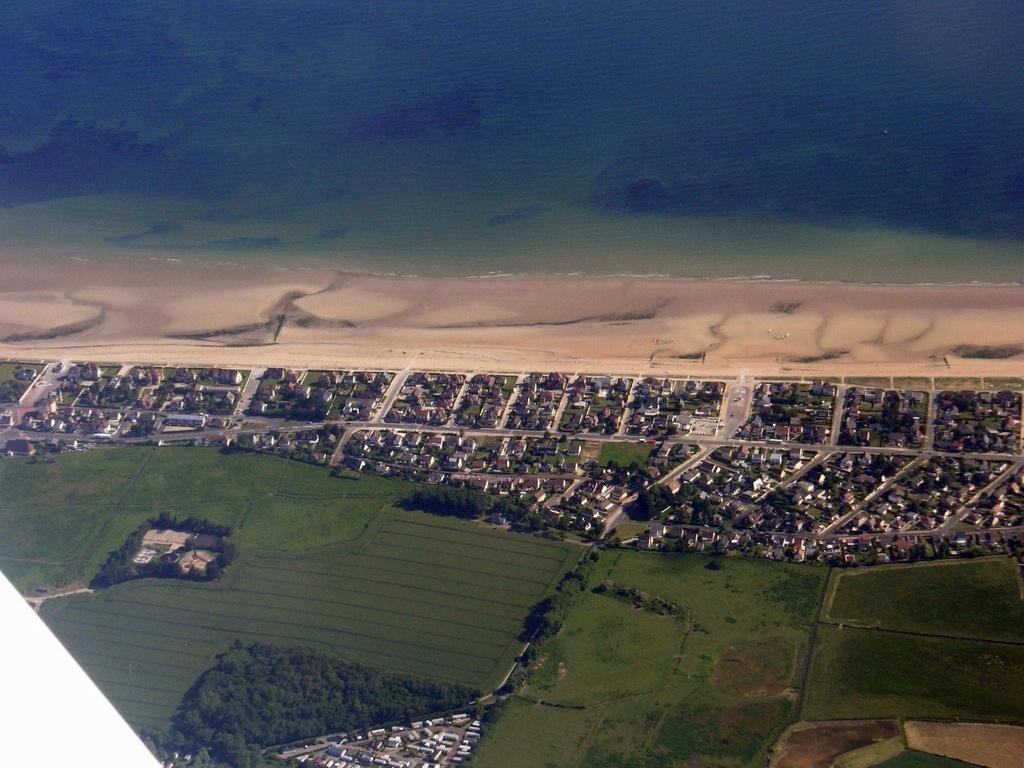 Au Chti Normand Bed and Breakfast Hermanville-sur-Mer Exterior foto